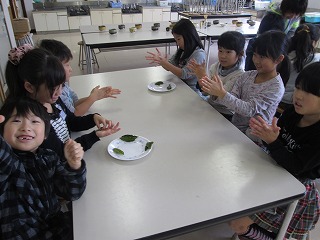 ファイル名: IMG_0738.jpg
ファイルサイズ: 29.8KB IMG_0738