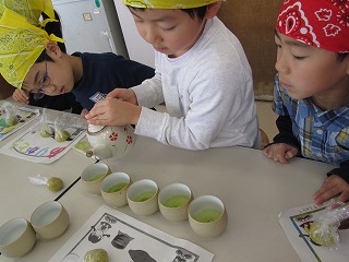 ファイル名: IMG_0786.jpg
ファイルサイズ: 30KB IMG_0786