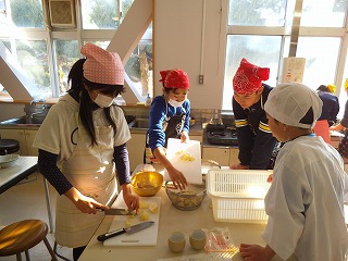 ファイル名: DSCF1319.jpg
ファイルサイズ: 35.1KB DSCF1319