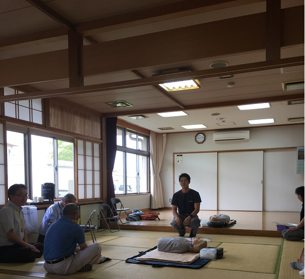 寺小社会学級9月救命講座講師.JPG 寺小社会学級9月救命講座講師.JPG