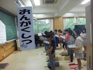 011.jpg 011.jpg