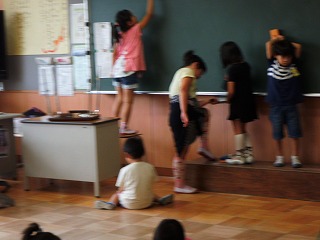 043.jpg 043.jpg
