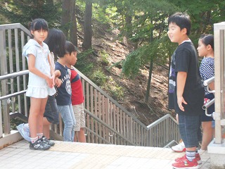 002.jpg 002.jpg