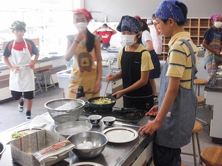 032.jpg 032.jpg