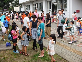 050.jpg