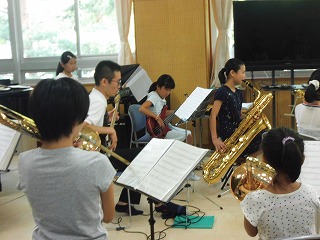 025.jpg 025.jpg