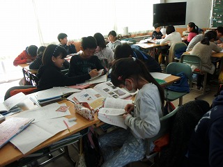 048.jpg 048.jpg