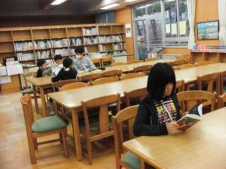 011.jpg