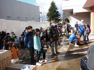 022.jpg 022.jpg