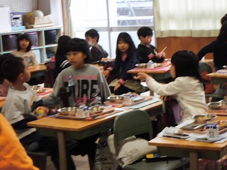 052.jpg 052.jpg