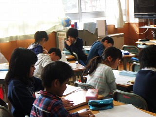 012.jpg 012.jpg