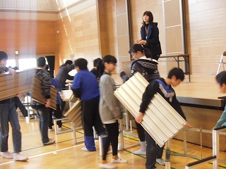 050.jpg