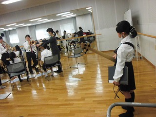 012.jpg